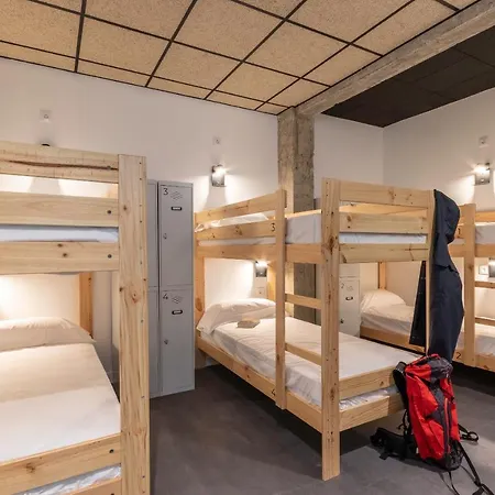 אכסניה Ekoos Hostel, Eko *