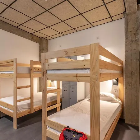 אכסניה Ekoos Hostel, Eko *