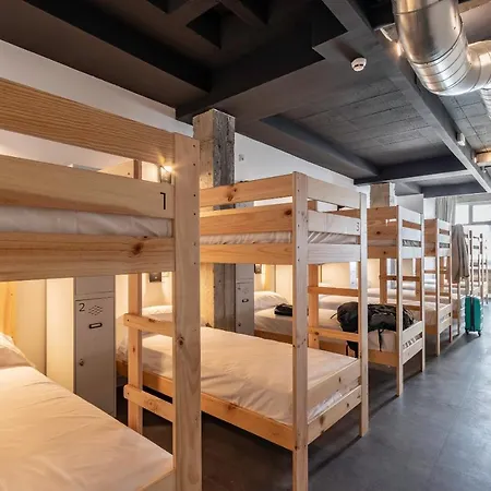 Ekoos Hostel, Eko * בילבאו