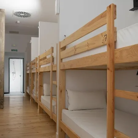 旅馆 Ekoos Hostel, Eko *