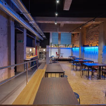 旅馆 Ekoos Hostel, Eko