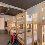 Ekoos Hostel, Eko Hostel