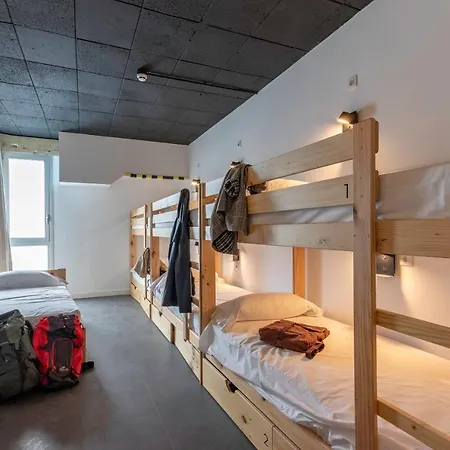 Ekoos Hostel, Eko Hostel