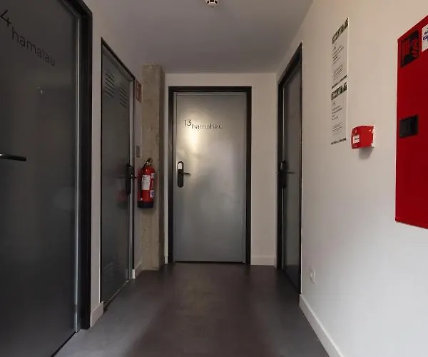 Ekoos Hostel, Eko Hostel *