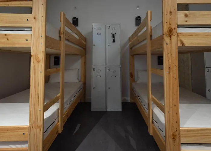 Ekoos Hostel, Eko * ビルバオ