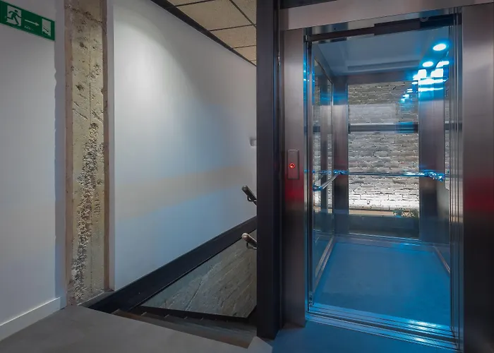 Ekoos Hostel, Eko * ビルバオ