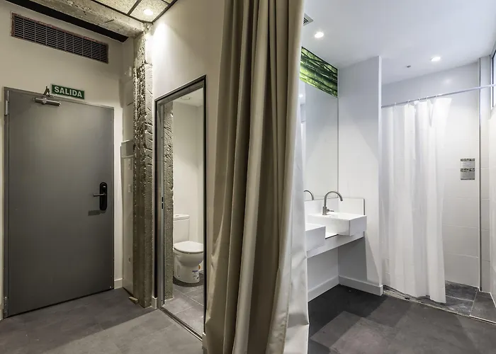 ホステル Ekoos Hostel, Eko ビルバオ