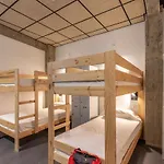 אכסניה Ekoos Hostel, Eko *
