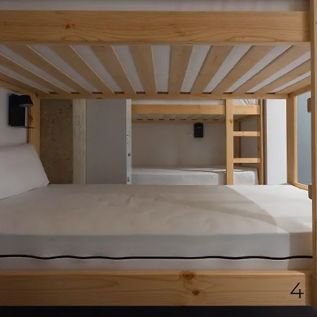 Хостел Ekoos Hostel, Eko