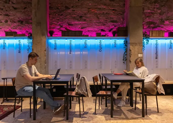 Ekoos Hostel, Eko Більбао